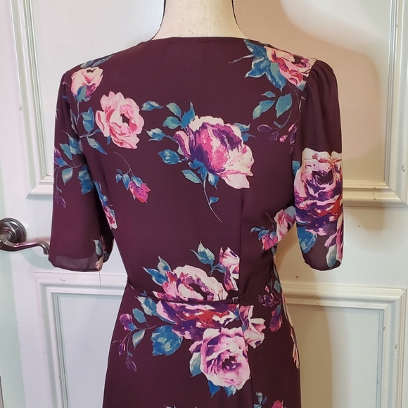 Everly Dark Purple/Pink Multi-Color Floral Wrap Midi Dress, Size Medium - Picture 6 of 16